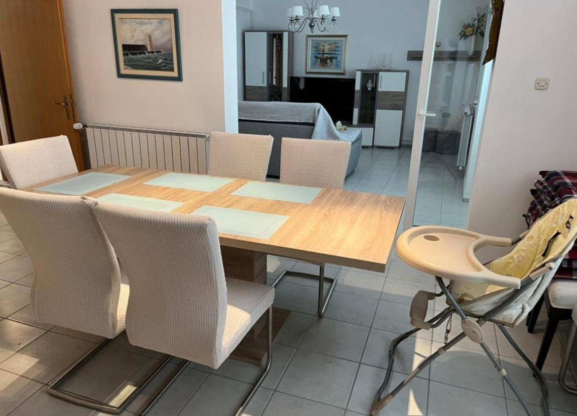 Apartments Lili Senj  Luaran gambar